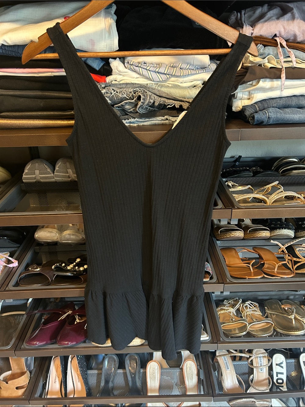 Black Ribbed V-Neck Sleeveless Peplum Top - Women